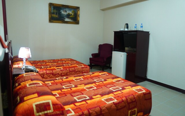 Regency Suites Hotel