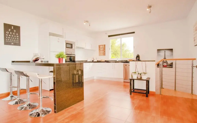 Gorgeous Villa With Private Swimming Pool in Algarrobo-costa