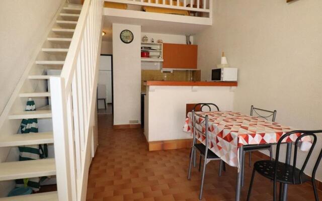 Appartement Le Grau-du-Roi, 2 pièces, 5 personnes - FR-1-307-132