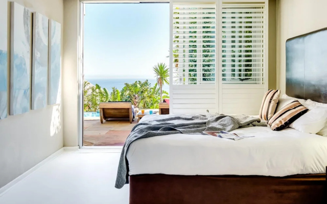 Secure Holiday Apartment w Private Pool Calico