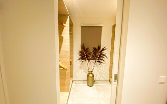Lxry Apartment Jan Sofat With Private Pool