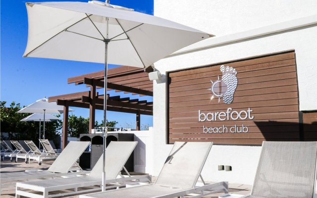 Barefoot Beach Club