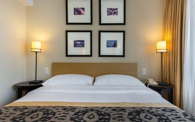 Hotel Jade