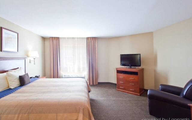 Candlewood Suites Tallahassee, an IHG Hotel