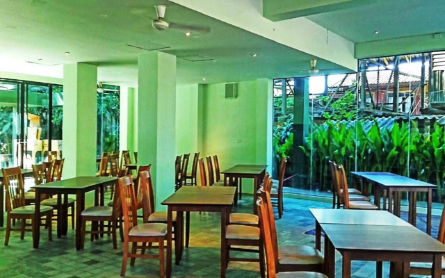 A Hotel Simply