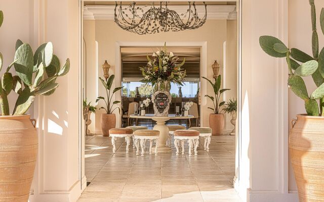 Eva Palace, Grecotel Luxury Resort