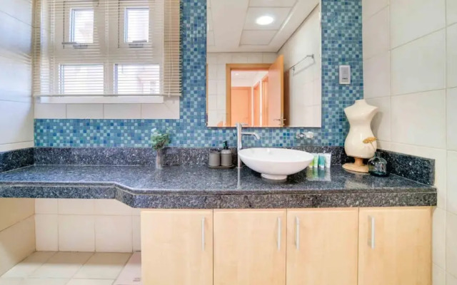 Chic Beachside 3BR Living at the Palm