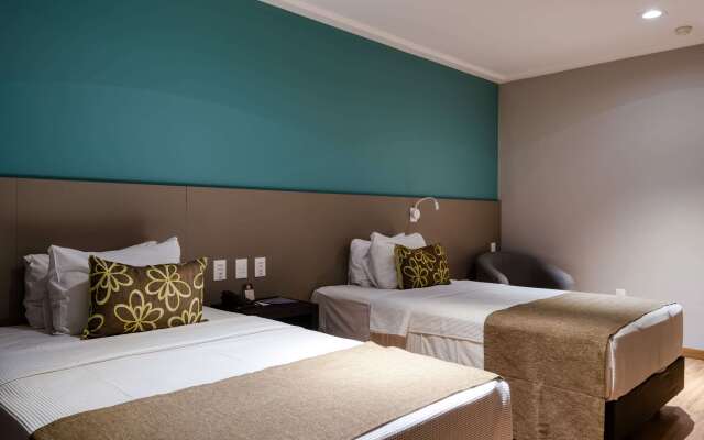 Comfort Suites Vitoria