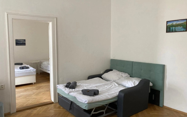 Castle View Apartment