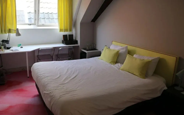Hotel aan de Dam