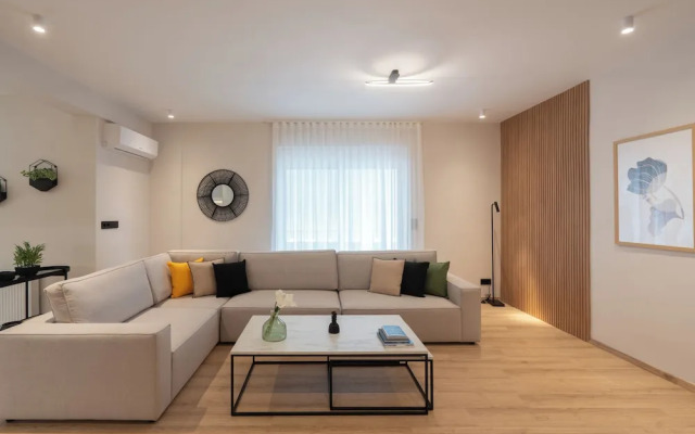 Upscale Apartment in Chalandri with Large Terrace