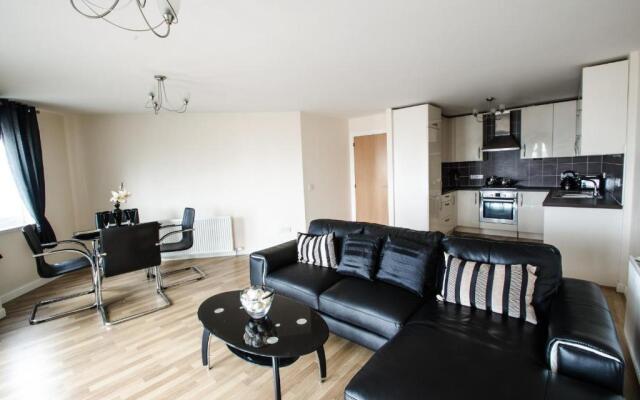 Orange Apartments - Portland Street