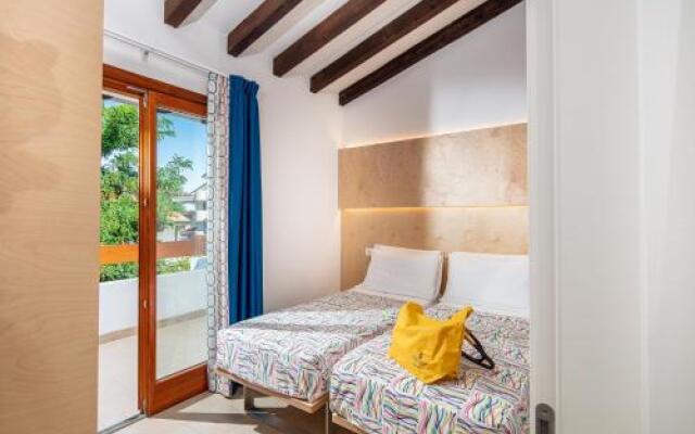 Los Nidos Holiday Resort Bungalows