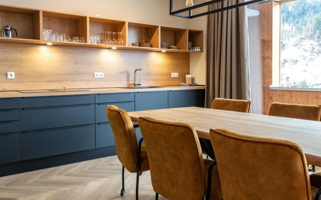 Stylish apartment with sauna, ski area at 600 m