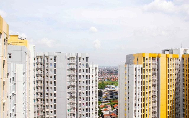 Cozy and Nice Studio The Springlake Summarecon Apartment