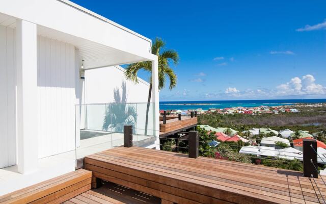 Dream Villa Orient Bay 570