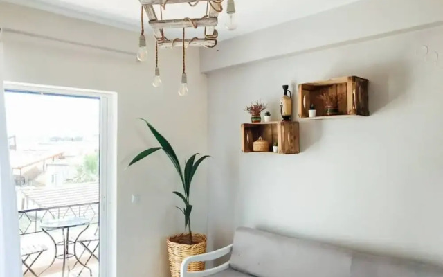 Chrissabella 6 Best Location Ever!