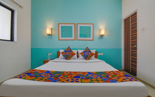 Fabhotel Aakiyo