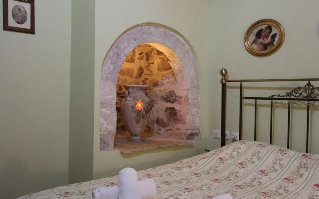 Polyxenia Hotel