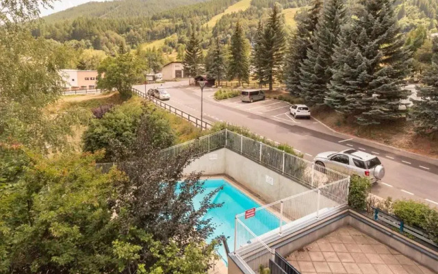 Appartement Serre Chevalier, 1 pièce, 4 personnes - FR-1-330F-100