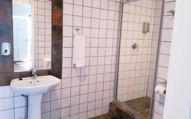 Aloes Guest House 1st on Camp