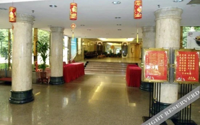 Sea View Hotel