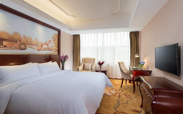 Vienna Hotel Shenzhen Shuiku New Village