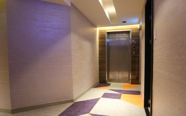 Central Hotel