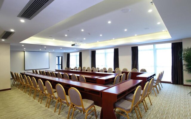 Kingdom Hotel