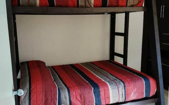 Linda Casita de Cereza