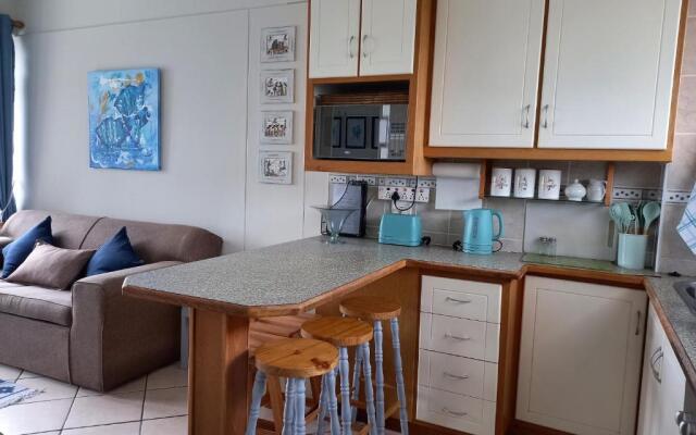 South Coast Riviera - 805