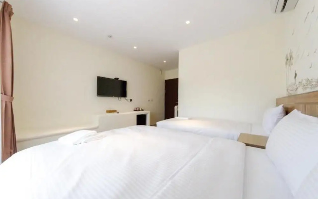 No. 18 Inn