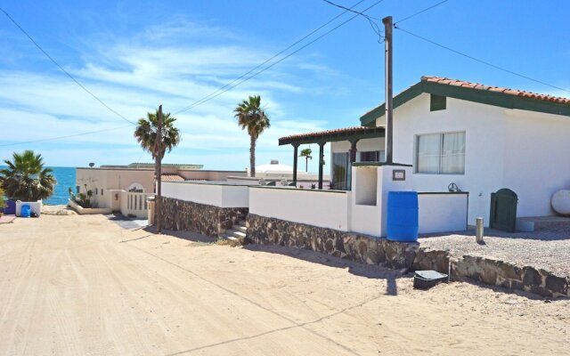 Las Mareas 21 2 Br home by RedAwning