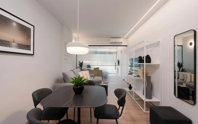 Kosmos Luxury Residences