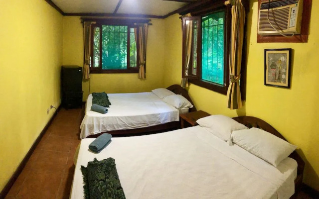 Tasty Dayz Hostel