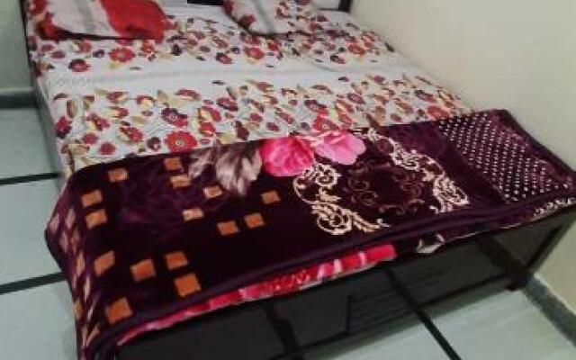 Oyo Home Blue Back Guest House