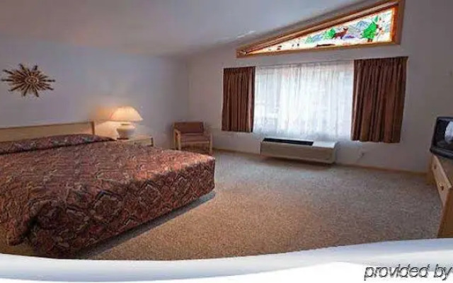 Starlight Lodge