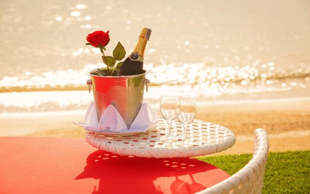 Sunset Beach Club Hotel & Spa