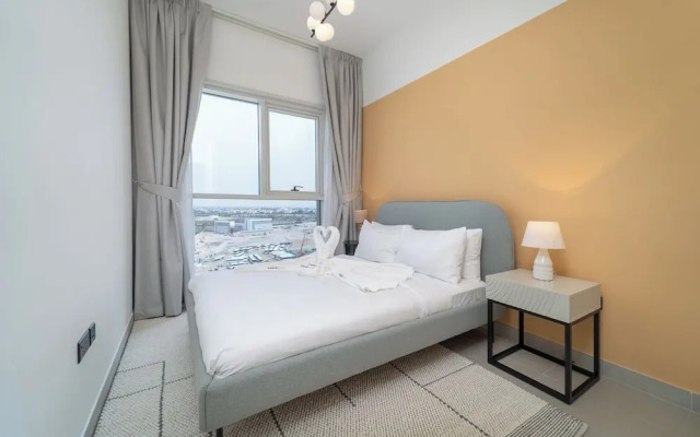 Cozy 2BD Work in Style Dubai Hills