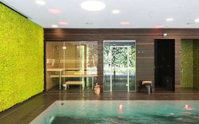 Lithium Bed Zen & Breakfast