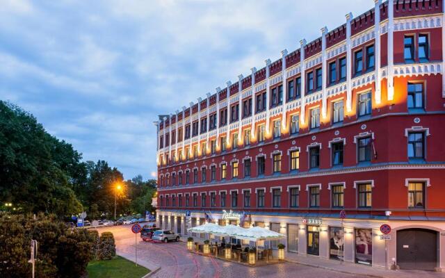 Отель Radisson Hotel Old Town Riga