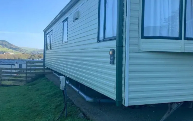 Seafront Cozy Static Caravan With Sea Vievs