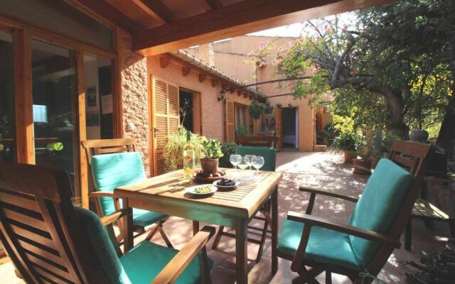 Can Gató den Vives casa para 4 con piscina
