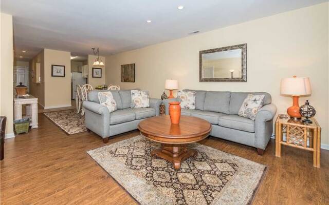 Tennismaster 1203 - Two Bedroom Condo