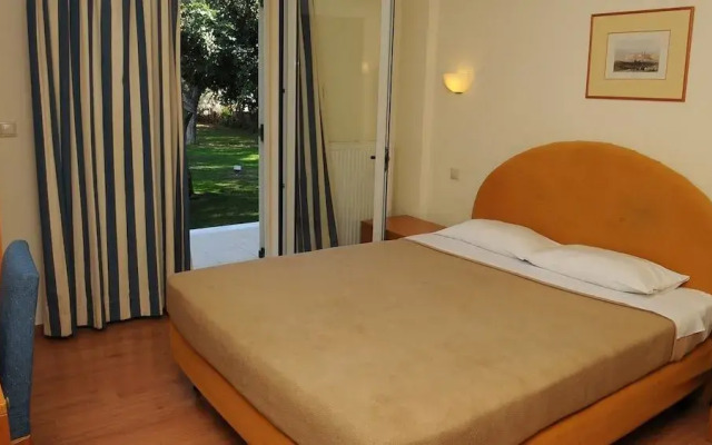 Pantheon Hotel Athens Airport