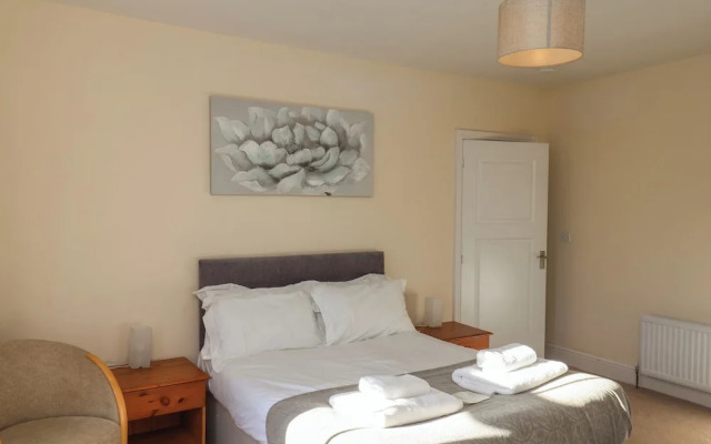 4 Normanby Terrace