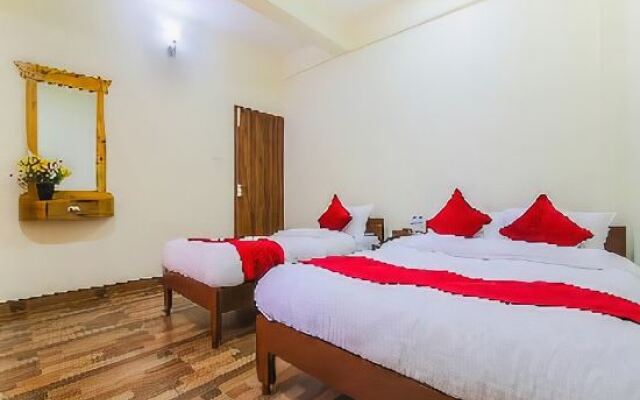 Oyo 382 Hotel Dela Mount