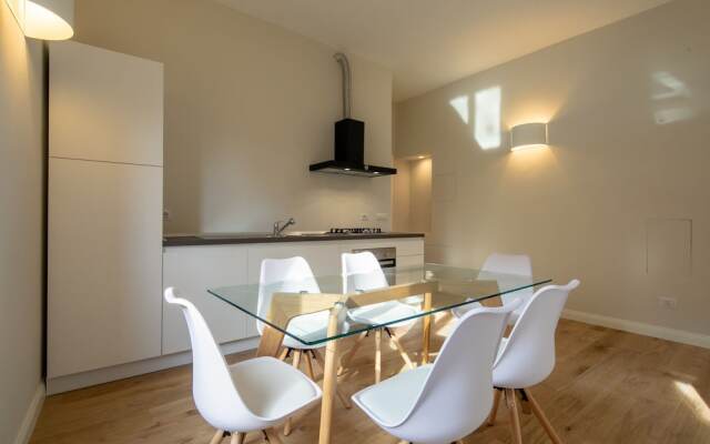 Ponte Vecchio White by Mmega