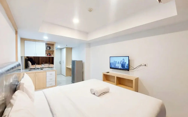 Cozy And Strategic Studio Apartment At De Prima
