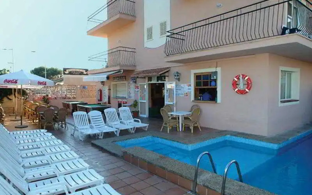 Hotel Garbada & Complex